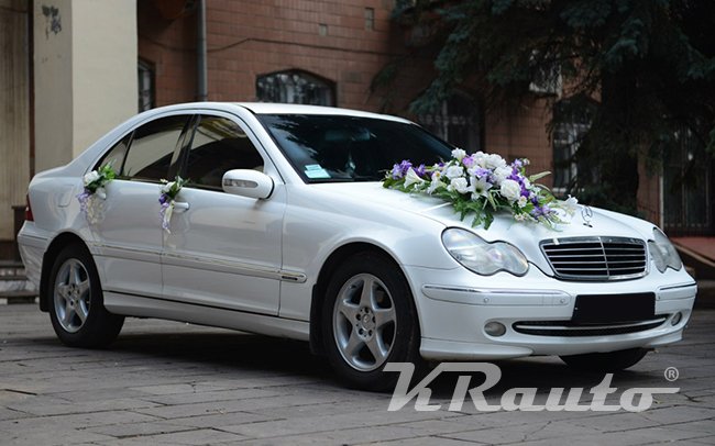 Аренда Mercedes C-Class на свадьбу Кривой Рог